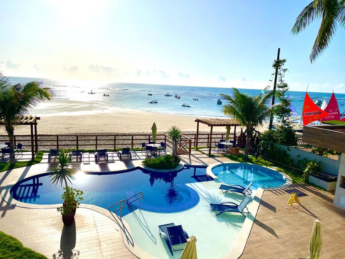 Beachfront Apartment: Natural Pools View Apartment Porto de Galinhas