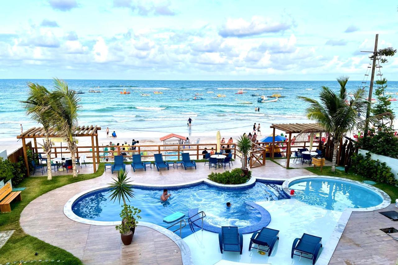 Beachfront Apartment: Natural Pools View Apartment